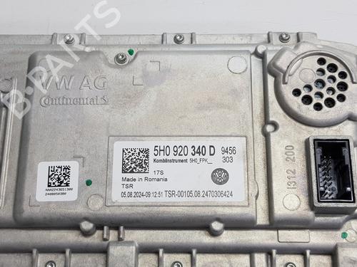 Instrument cluster VW CRAFTER Van (SY_, SX_)  | BP28030676C47 