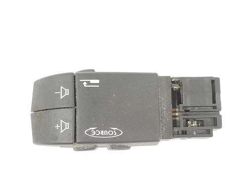 Used Steering wheel controls NISSAN PRIMASTAR Van (X83) 2.0 dCi 115 (114 hp) 12991724
