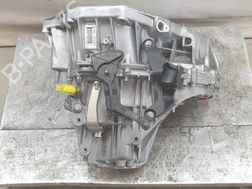 Getriebe für Getriebe NISSAN QASHQAI II (J11, J11_) 1.5 dCi (110 hp) 36375713 36375713