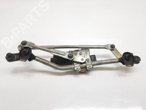 Used Front wiper motor HYUNDAI i20 II (GB, IB) 1.2 (84 hp) 8801128