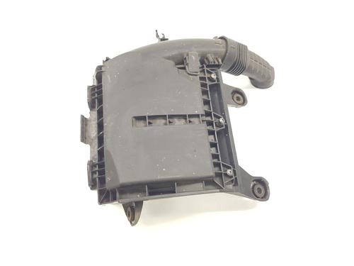 Used Air filter box PEUGEOT 5008 II (MC_, MJ_, MR_, M4_) 1.6 BlueHDi 120 (MCBHZH, MCBHZW) (120 hp) 31857028