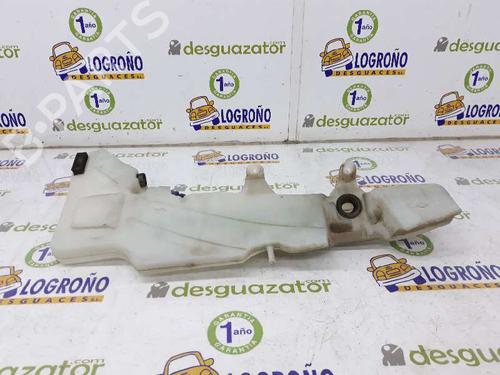 Used Windscreen washer tank NISSAN PATHFINDER III (R51) 2.5 dCi (174 hp) 7421572