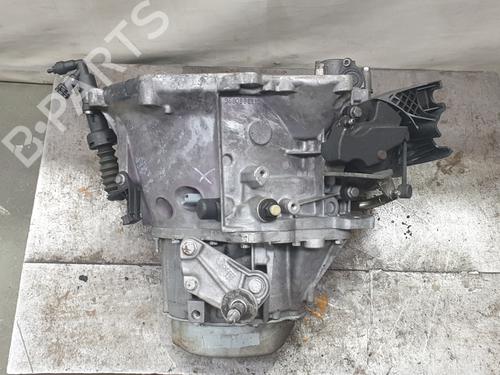 Used Gearbox PEUGEOT PARTNER Box Body/MPV [2008-2025]  28061153