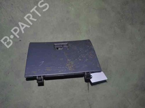 Used Glove box TOYOTA LAND CRUISER 90 (_J9_) 3.0 D-4D 4WD (KDJ90_, KDJ95_, KDJ90W, KDJ95W) (163 hp) 798451