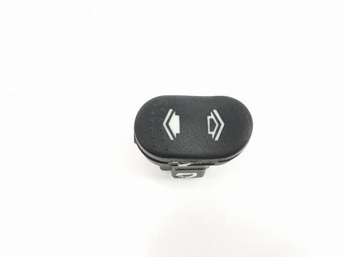 Used Right front window switch FORD FOCUS I Turnier (DNW) 1.8 TDCi (115 hp) 15843828