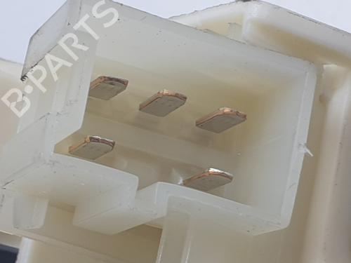 Right rear window motor MERCEDES-BENZ C-CLASS (W204) C 180 CDI (204.000) | BP30569575E22