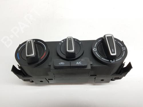 Used Climate control VW POLO V (6R1, 6C1) 1.4 TDI (75 hp) 26231194