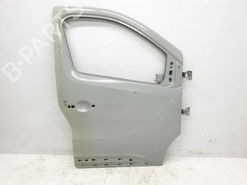 Used Right front door RENAULT TRAFIC III Bus (JG_) [2014-2025]  21003637
