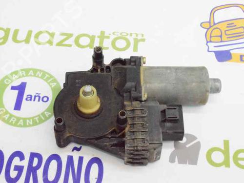 Portierruitmotor rechtsachter AUDI A6 C5 Avant (4B5) 2.5 TDI quattro (180 hp) 1203399