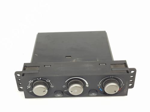AC Styreenhet / Manøvreringsenhet MITSUBISHI PAJERO III (V7_W, V6_W) 3.2 Di-D (V68W, V78W) (165 hp) 31042074