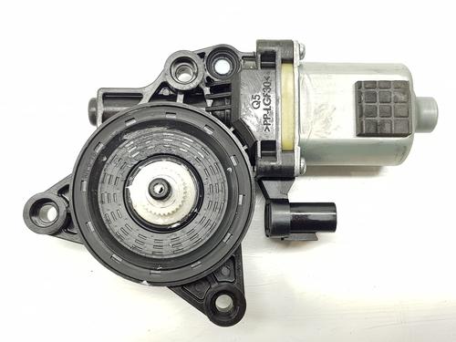 Used Right rear window motor Right rear window motor KIA SPORTAGE IV (QL, QLE) 1.6 CRDi (136 hp) 34471585 34471585