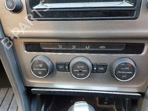 Glove box VW GOLF VII (5G1, BQ1, BE1, BE2) 1.4 TSI | BP6415755C95 