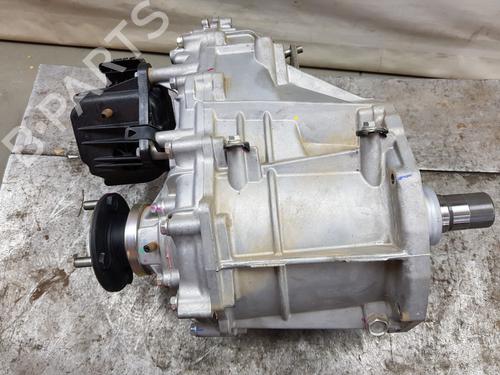 Transfer box TOYOTA HILUX VIII Platform/Chassis (_N1_) 2.4 D 4WD (GUN125_, GUN125R) | BP32374837M36 