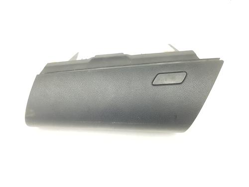 Used Glove box TOYOTA HILUX VIII Pickup (_N1_) 2.4 D 4WD (GUN125_, GUN125R) (150 hp) 18345548