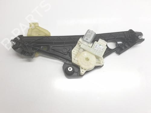 Elevalunas trasero derecho Elevalunas trasero derecho RENAULT SYMBIOZ 1.8 E-Tech 160 Full Hybrid (158 hp) 34699026 34699026