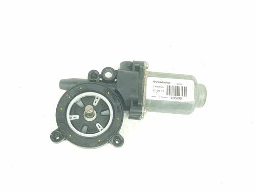 Used Left front window motor NISSAN ALMERA TINO (V10) 2.2 dCi (112 hp) 15209016