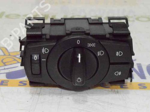 Used Headlight switch BMW 1 (E87) 118 d (122 hp) 1363884