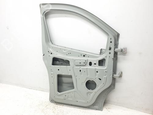 Left front door RENAULT TRAFIC III Bus (JG_)  | BP21003448C2 