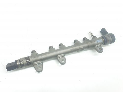 Used Injection rail BMW X1 (F48) sDrive 18 d (150 hp) 18945577