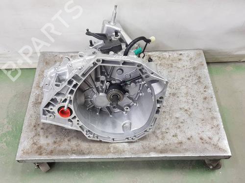 gearbox-renault-kangoo-iii-box-bodympv-2021-38929823 main image