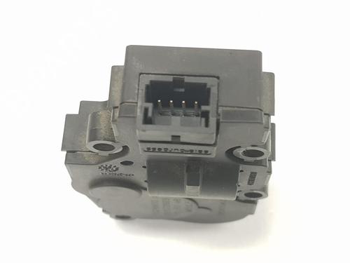 Electronic module LAND ROVER DISCOVERY SPORT (L550) 2.0 D 4x4 | BP15519141M83 