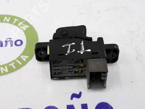 Left rear window switch SSANGYONG ACTYON I 2.0 Xdi | BP1768777I29 