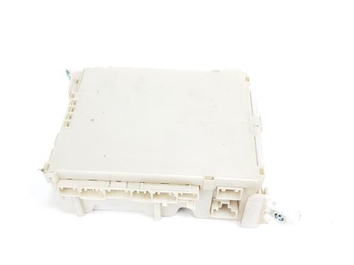 Fuse box TOYOTA HILUX VIII Pickup (_N1_) 2.4 D 4WD (GUN125_, GUN125R) | BP29729430E1 