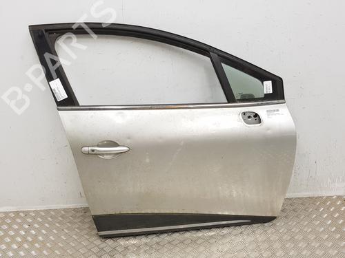 Used Right front door Right front door 37514042 37514042