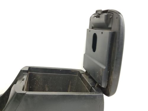 Armrest / Center console TOYOTA LAND CRUISER PRADO (_J12_) 3.0 D-4D (KDJ120, KDJ125) | BP21079968I20 