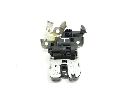 Used Tailgate lock AUDI A4 B8 Avant (8K5) 2.0 TDI (143 hp) 20975644