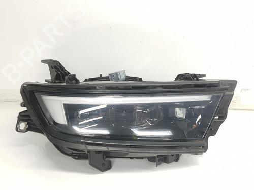 Right headlight OPEL ASTRA L Sports Tourer (OV5) 1.2 (FRHNSL, FRHNSR) | BP29731734C29 