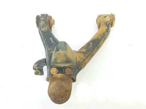 Used Right rear suspension arm MITSUBISHI PAJERO III (V7_W, V6_W) 3.2 Di-D (V68W, V78W) (165 hp) 9276783