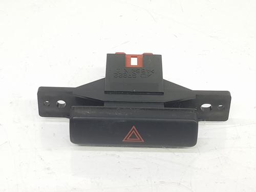 Used Warning switch SUZUKI GRAND VITARA II (JT, TE, TD) 1.9 DDiS All-wheel Drive (JT419, TD44, JB419WD, JB419XD,... (129 hp) 10515197