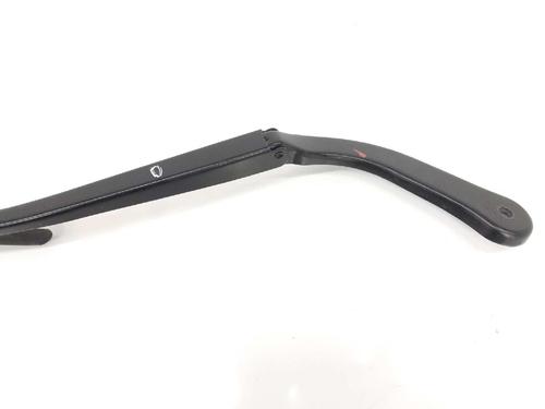 Front windshield wiper arm BMW 3 Touring (E91) 318 d | BP6479575C143 