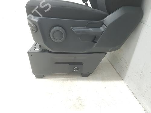 Left front seat VW CRAFTER Van (SY_, SX_) | BP31335708C15