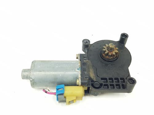 Used Right front window motor MERCEDES-BENZ M-CLASS (W163) ML 270 CDI (163.113) (163 hp) 18744885