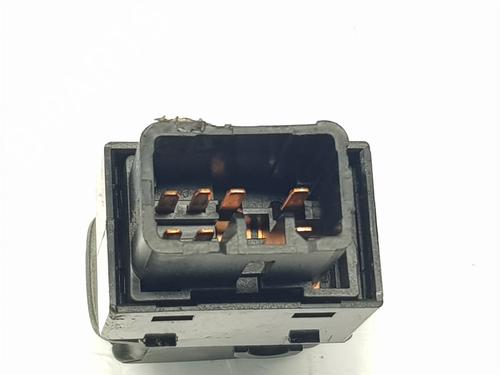 Left rear window switch KIA SPORTAGE II (JE_, KM_) 2.0 CRDi 4WD | BP11849056I29 