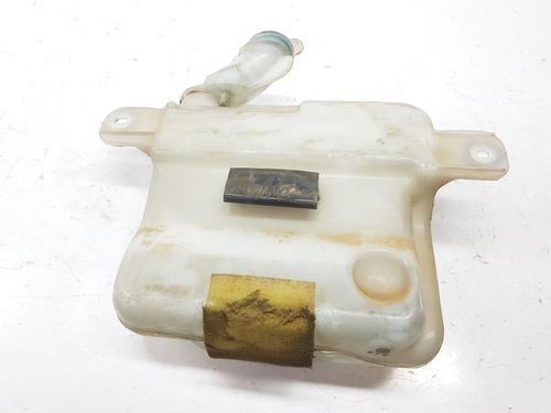 Windscreen washer tank TOYOTA LAND CRUISER 90 (_J9_) 3.0 TD (KZJ90_, KZJ95_, KZJ90R, KZJ95R, KZJ90W, KZJ95W) | BP13491321C113 