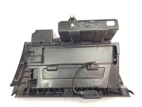 Glove box SEAT ARONA (KJ7, KJP) 1.5 TSI | BP31299317C95