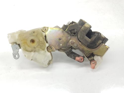 Serrure arrière gauche NISSAN ALMERA TINO (V10) 2.2 dCi (112 hp) 10065998