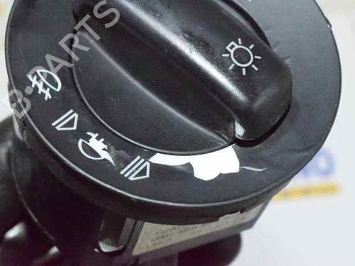 Headlight switch AUDI A8 D3 (4E2, 4E8) 4.2 FSI quattro | BP1368687I24 