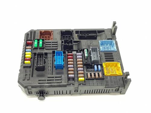 Used Fuse box Fuse box FIAT 600e / 600 (365_, 364_) Mild Hybrid (101 hp) 40156256 40156256