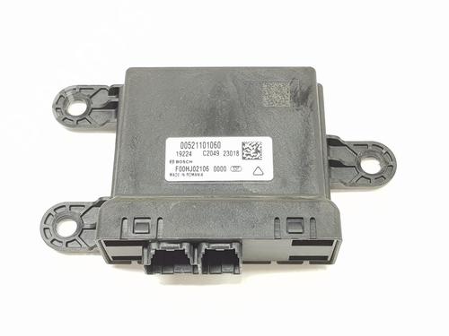 Used Electronic module FIAT 500X (334_) 1.6 (334AXE1A) (110 hp) 18098801