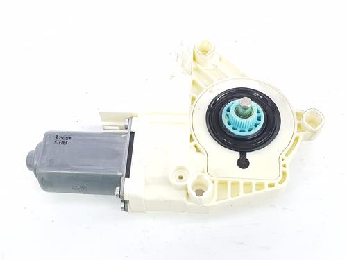 Left rear window motor LAND ROVER RANGE ROVER SPORT I (L320) 3.6 D 4x4 | BP9699845E23 