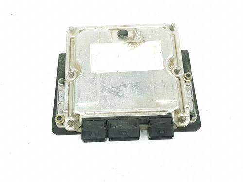 Used Engine control unit (ECU) PEUGEOT 307 Break (3E) 2.0 HDI 110 (107 hp) 8392580