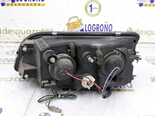 Right headlight VOLVO V40 Estate (645) 1.8 i | BP3139333C29 