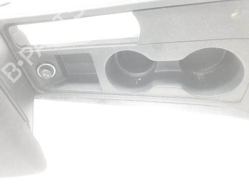 Armrest / Center console SEAT ARONA (KJ7, KJP) 1.0 TSI | BP30709927I20