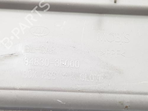 Glove box KIA SORENTO I (JC) 2.5 CRDi 4WD | BP20186351C95 