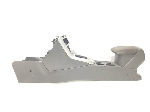 Used Armrest / Center console VW T-ROC (A11, D11) [2017-2026]  32177254