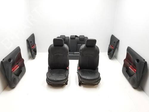 Sitze Komplett für NISSAN JUKE (F15) 1.5 dCi (110 hp) 10329626